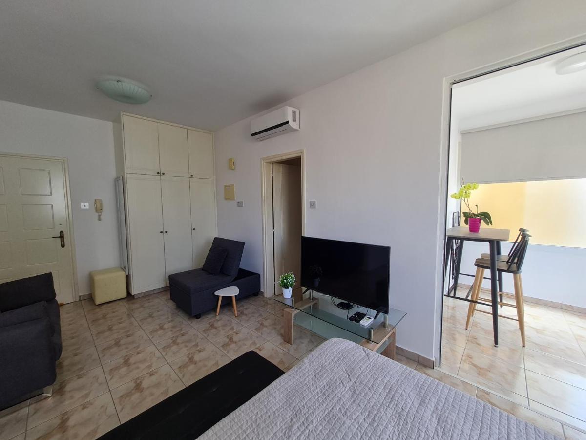 Laertis 2 Complex, Studio Apartment 106 - By Imh Travel & Tours Paphos Kültér fotó