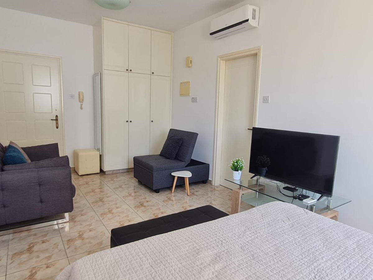 Laertis 2 Complex, Studio Apartment 106 - By Imh Travel & Tours Paphos Kültér fotó